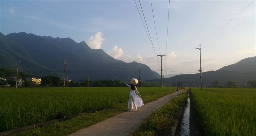Mai Chau Valley tour